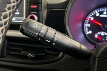 KIA PICANTO 1.25 3 Hatchback 5dr Petrol Auto Euro 6 (83 bhp) Reverse Camera,