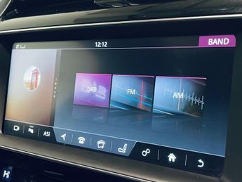JAGUAR F-PACE 2.0 D180 Portfolio SUV 5dr Diesel Auto AWD Euro 6 (s/s) (180 ps)