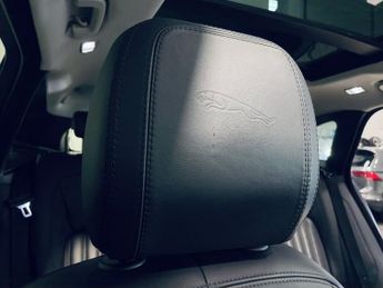 JAGUAR F-PACE 2.0 D180 Portfolio SUV 5dr Diesel Auto AWD Euro 6 (s/s) (180 ps)