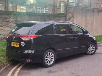 TOYOTA ESTIMA 2.4 8 SEAT