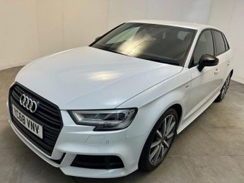 AUDI A3 1.5 TFSI CoD 35 Black Edition Sportback 5dr Petrol S Tronic Euro