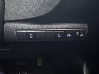 TOYOTA COROLLA 1.8 VVT-h GPF Icon Tech Touring Sports 5dr Petrol Hybrid CVT Eur