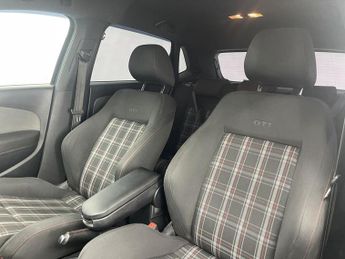 VOLKSWAGEN POLO 1.4 TSI GTI Hatchback 5dr Petrol DSG Euro 5 (180 ps)