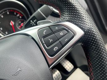 MERCEDES-BENZ A CLASS 1.6 A200 AMG Line Hatchback 5dr Petrol 7G-DCT Euro 6 (s/s) (156 