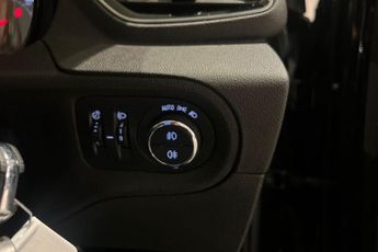 VAUXHALL GRANDLAND X 1.2 Turbo SE SUV 5dr Petrol Auto 8Spd Euro 6 (s/s) (130 ps) Rear