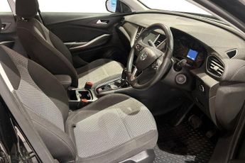 VAUXHALL GRANDLAND X 1.2 Turbo SE SUV 5dr Petrol Auto 8Spd Euro 6 (s/s) (130 ps) Rear