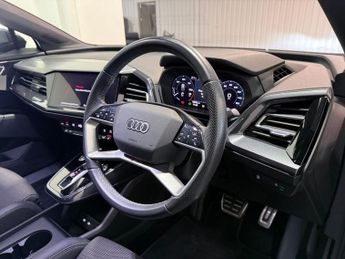 AUDI Q4 E-TRON 35 S line SUV 5dr Electric Auto 55kWh (170 ps)