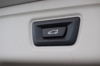 BMW 3 SERIES 2.0 320d MHT SE Pro Touring 5dr Diesel Hybrid Auto Euro 6 (s/s) 