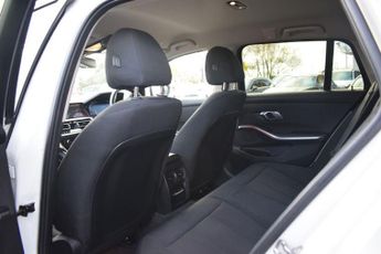 BMW 3 SERIES 2.0 320d MHT SE Pro Touring 5dr Diesel Hybrid Auto Euro 6 (s/s) 