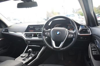 BMW 3 SERIES 2.0 320d MHT SE Pro Touring 5dr Diesel Hybrid Auto Euro 6 (s/s) 