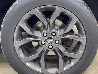 LAND ROVER DISCOVERY SPORT 2.0 TD4 Landmark SUV 5dr Diesel Auto 4WD Euro 6 (s/s) (180 ps)