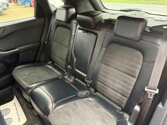 FORD KUGA 2.5 EcoBoost Duratec 14.4kWh ST-Line First Edition SUV 5dr Petro