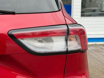 FORD KUGA 2.5 EcoBoost Duratec 14.4kWh ST-Line First Edition SUV 5dr Petro