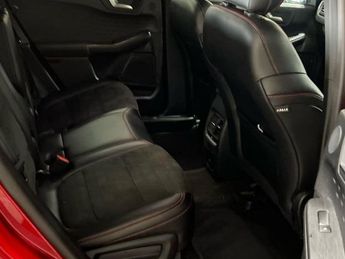 FORD KUGA 2.5 EcoBoost Duratec 14.4kWh ST-Line First Edition SUV 5dr Petro