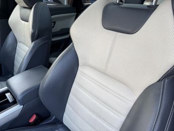 LAND ROVER RANGE ROVER EVOQUE 2.0 TD4 HSE Dynamic SUV 5dr Diesel Auto 4WD Euro 6 (s/s) (180 ps