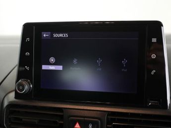 VAUXHALL COMBO LIFE 1.2 Turbo Elite MPV 5dr Petrol Auto Euro 6 (s/s) (7 Seat) (130 p