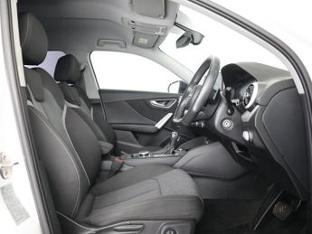 AUDI Q2 2.0 TDI 30 Sport SUV 5dr Diesel S Tronic Euro 6 (s/s) (116 ps)