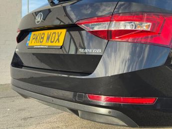 SKODA SUPERB 2.0 TDI SE Technology Estate 5dr Diesel DSG Euro 6 (s/s) (150 ps