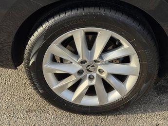 SKODA SUPERB 2.0 TDI SE Technology Estate 5dr Diesel DSG Euro 6 (s/s) (150 ps