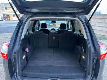 FORD GRAND C-MAX 2.0 TDCi Titanium MPV 5dr Diesel Powershift Euro 6 (s/s) (150 ps