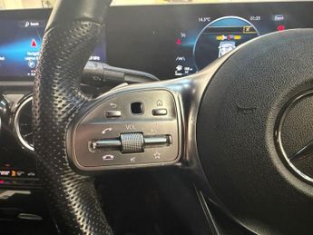 MERCEDES-BENZ CLA 1.3 CLA200 AMG Line Coupe 4dr Petrol 7G-DCT Euro 6 (s/s) (163 ps