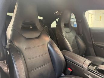 MERCEDES-BENZ CLA 1.3 CLA200 AMG Line Coupe 4dr Petrol 7G-DCT Euro 6 (s/s) (163 ps