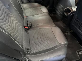 MERCEDES-BENZ A-CLASS 1.5 A180d SE Hatchback 5dr Diesel 7G-DCT Euro 6 (s/s) (116 ps)