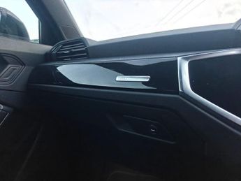 AUDI Q3 1.4 TFSIe 45 Black Edition SUV 5dr Petrol Plug-in Hybrid S Troni