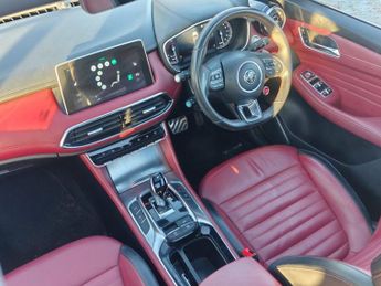 MG MG HS 1.5 T-GDI Exclusive SUV 5dr Petrol DCT Euro 6 (s/s) (162 ps)
