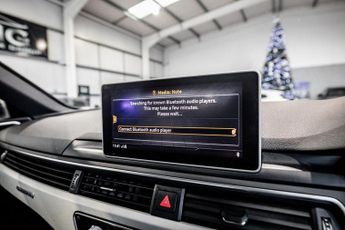 AUDI A4 3.0 TDI V6 S line Saloon 4dr Diesel S Tronic quattro Euro 6 (s/s