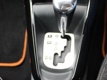 CITROEN DS3 1.6 VTi DStyle Hatchback 3dr Petrol Auto Euro 5 (120 ps)