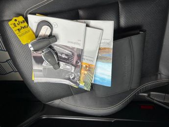 MERCEDES-BENZ E-CLASS 2.1 E220 CDI BlueEfficiency Sport Cabriolet 2dr Diesel G-Tronic+