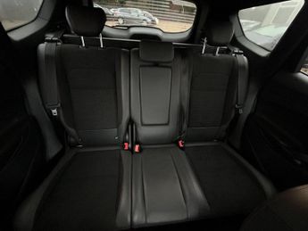 FORD KUGA 2.0 TDCi EcoBlue ST-Line Edition SUV 5dr Diesel Powershift AWD E