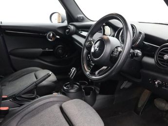 MINI HATCH 1.5 Cooper Hatchback 5dr Petrol Steptronic Euro 6 (s/s) (136 ps)