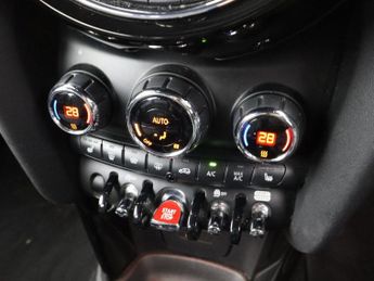 MINI HATCH 1.5 Cooper Hatchback 5dr Petrol Steptronic Euro 6 (s/s) (136 ps)