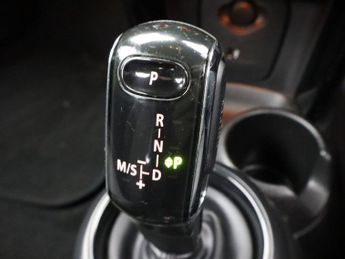 MINI HATCH 1.5 Cooper Hatchback 5dr Petrol Steptronic Euro 6 (s/s) (136 ps)