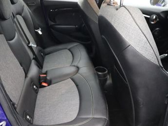 MINI HATCH 1.5 Cooper Hatchback 5dr Petrol Steptronic Euro 6 (s/s) (136 ps)