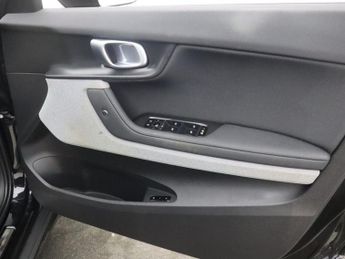 POLESTAR POLESTAR 2 Single Motor 69kWh Standard Range Fastback 5dr Electric Auto FWD