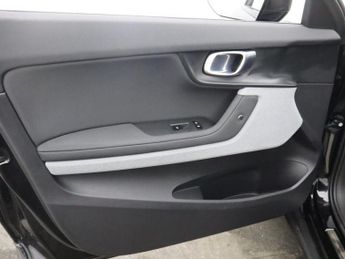 POLESTAR POLESTAR 2 Single Motor 69kWh Standard Range Fastback 5dr Electric Auto FWD