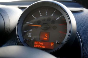 MINI COUNTRYMAN 1.6 Cooper S SUV Petrol Auto ALL4 5dr - Just 32,704 Miles from N