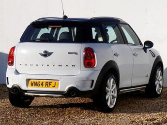 MINI COUNTRYMAN 1.6 Cooper S SUV Petrol Auto ALL4 5dr - Just 32,704 Miles from N