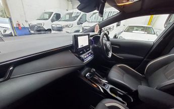 TOYOTA COROLLA 2.0 VVT-h GPF GR SPORT Touring Sports 5dr Petrol Hybrid CVT Euro