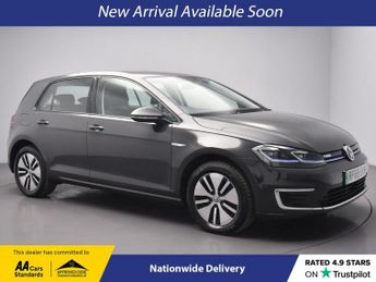 VOLKSWAGEN E-GOLF 35.8kWh e-Golf Hatchback 5dr Electric Auto (136 ps)
