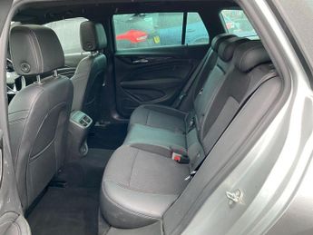 VAUXHALL INSIGNIA 2.0 Turbo D BlueInjection SRi VX Line Nav Sports Tourer 5dr Dies