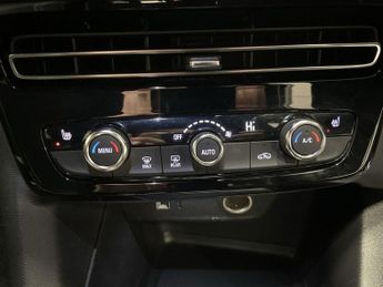 VAUXHALL MOKKA ELECTRIC 50kWh Ultimate SUV 5dr Electric Auto (136 ps)