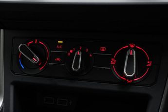 VOLKSWAGEN POLO 1.0 TSI GPF SE Hatchback 5dr Petrol DSG Euro 6 (s/s) (95 ps)