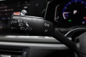 VOLKSWAGEN POLO 1.0 TSI GPF SE Hatchback 5dr Petrol DSG Euro 6 (s/s) (95 ps)