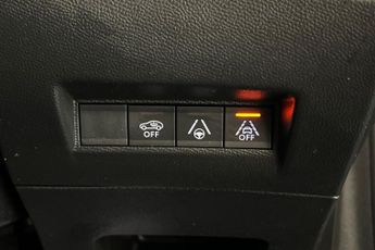 PEUGEOT E-208 50kWh GT Hatchback 5dr Electric Auto (136 ps) Reverse Camera, An