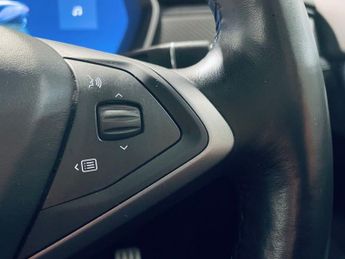 TESLA MODEL X (Dual Motor) Performance SUV 5dr Electric Auto 4WDE (Ludicrous) 