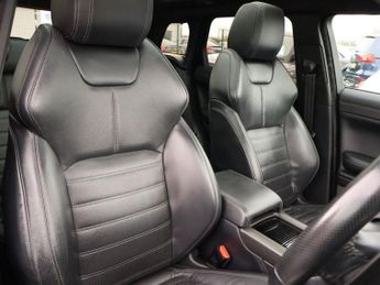 LAND ROVER RANGE ROVER EVOQUE 2.0 TD4 HSE Dynamic SUV 5dr Diesel Auto 4WD Euro 6 (s/s) (180 ps